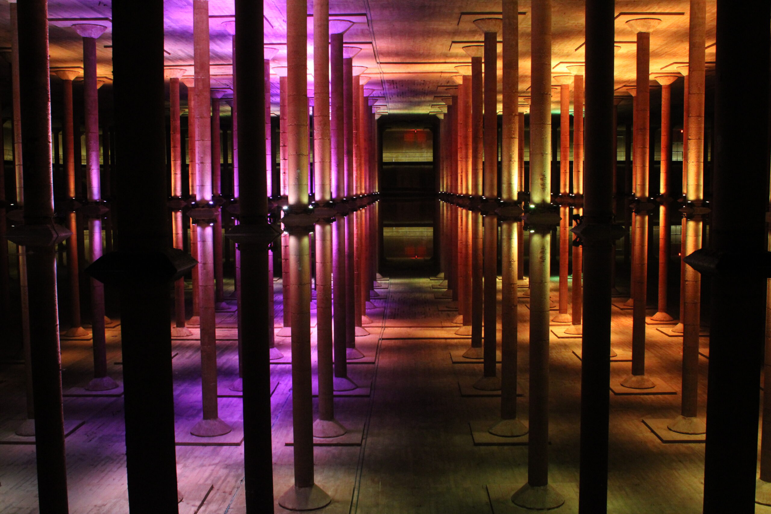 Image Ring in the Peace: Ars Lyrica Performances in the Cistern